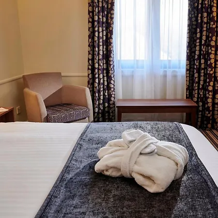 Holiday Inn Taunton M5, Jct25 By Ihg Exterior photo
